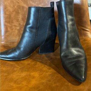 Kendall & Kylie Sleek Black Ankle Boots